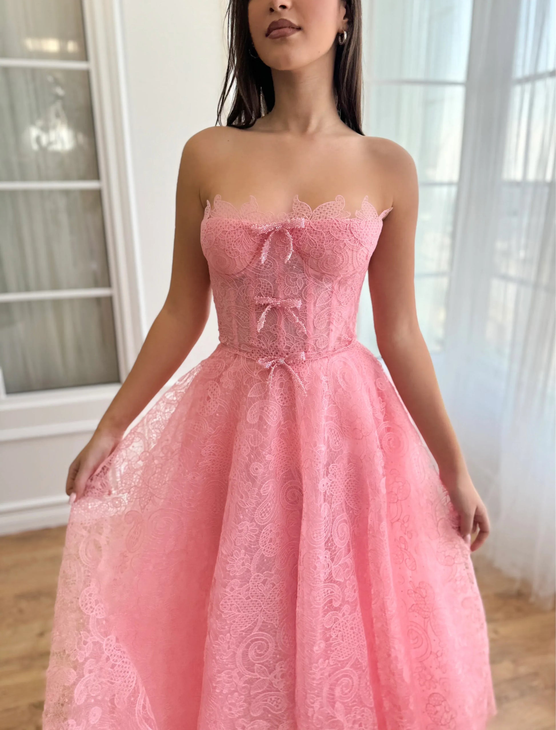 Feminine A-Line Sweetheart Bow-Strap Lace Corset Garden Party Homecoming Dress