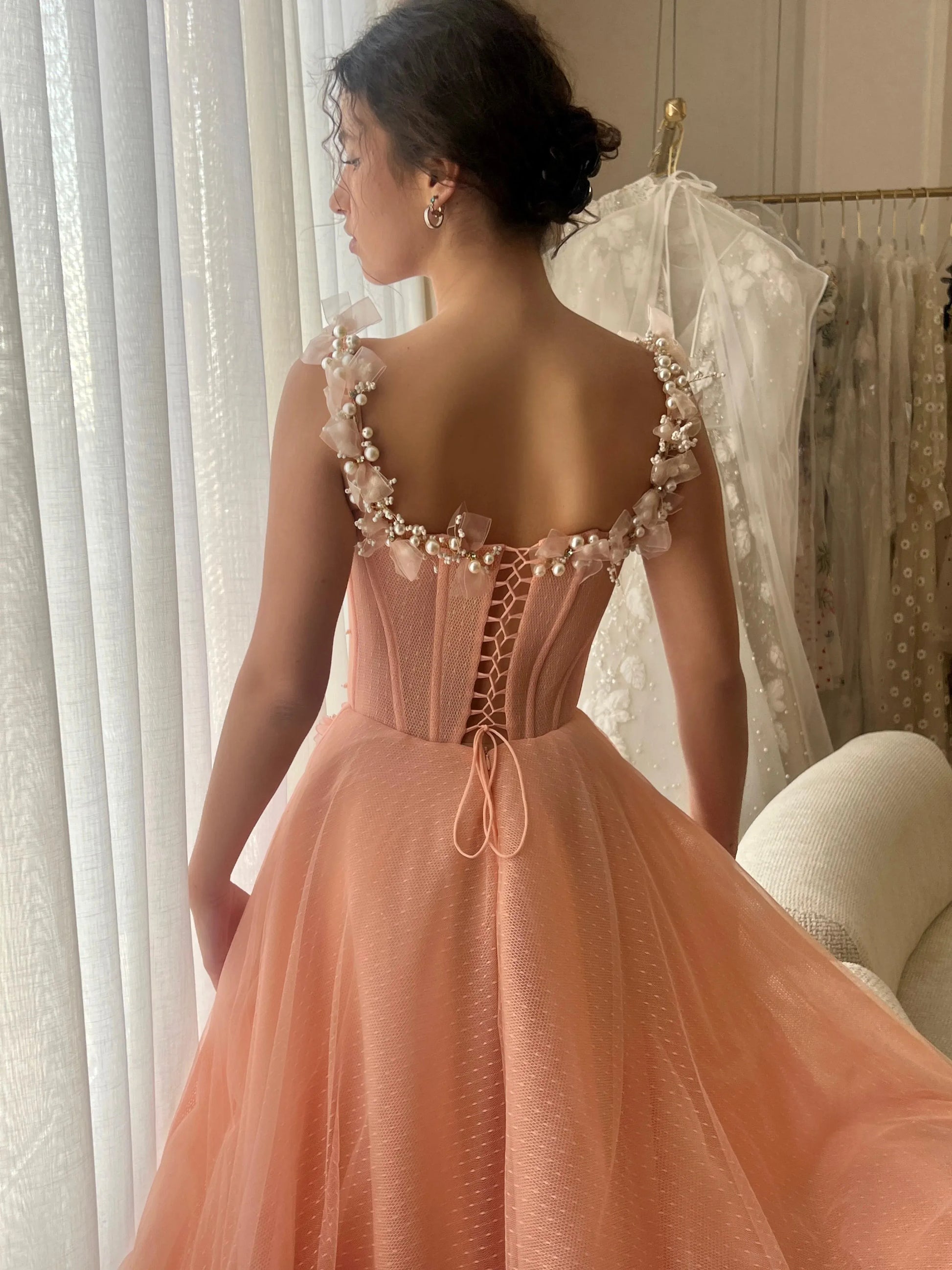 Romantic A-line Princess Scoop Neck Sleeveless Tulle Pearl Floral Embellishments Prom Dress