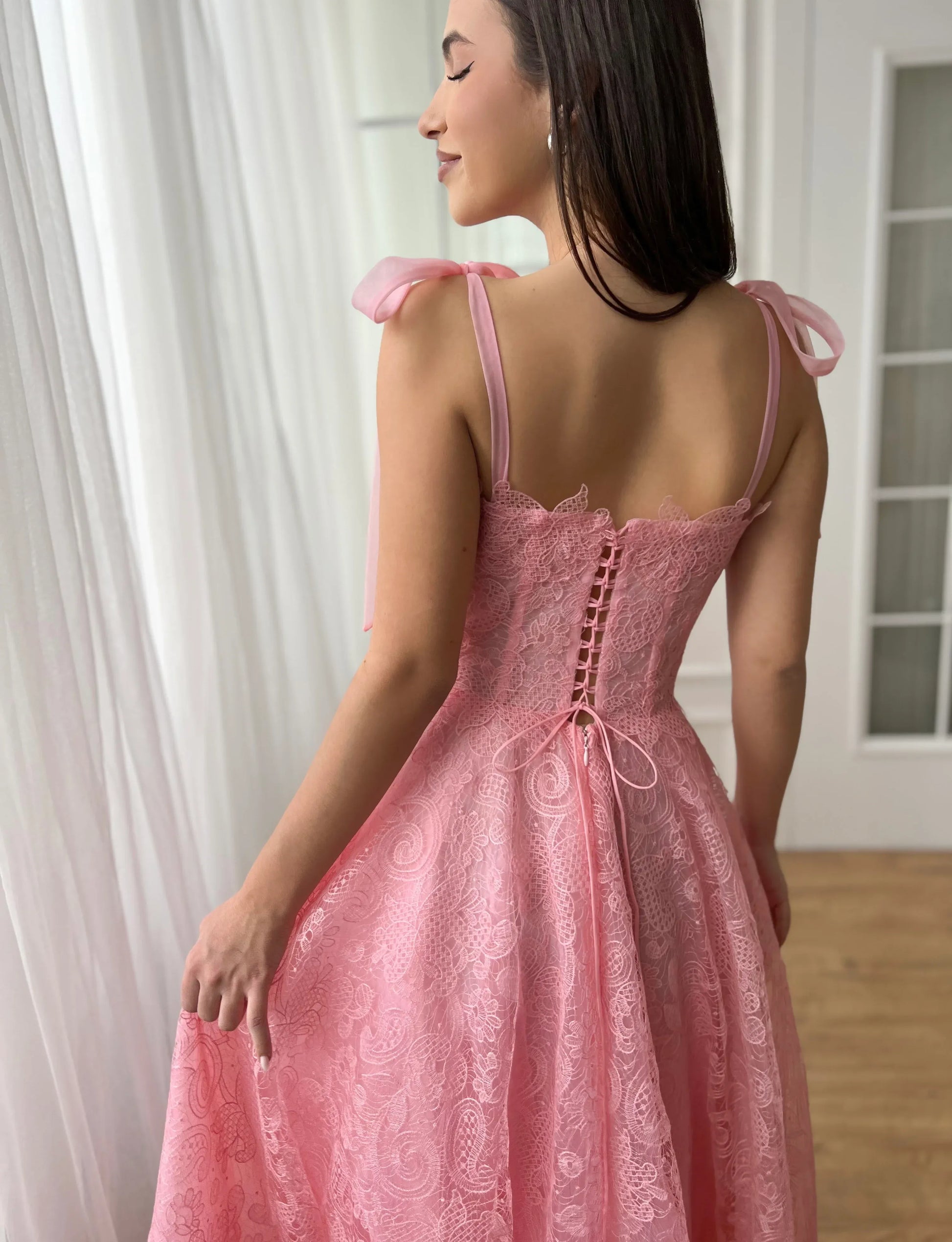 Feminine A-Line Sweetheart Bow-Strap Lace Corset Garden Party Homecoming Dress