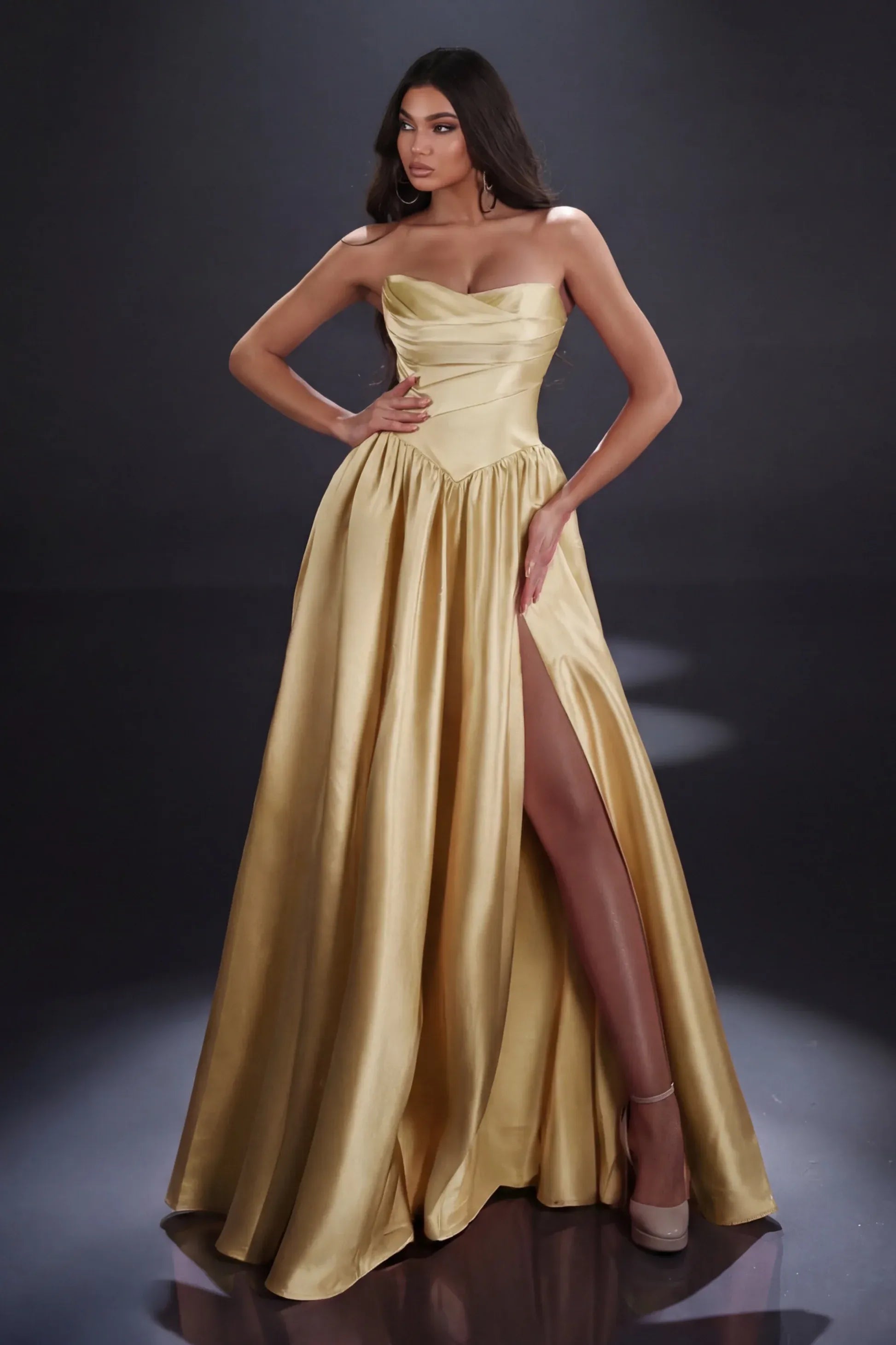 Elegant Ball Gown Sweetheart Neckline Sleeveless Satin Ruched Bodice High Slit Prom Gown