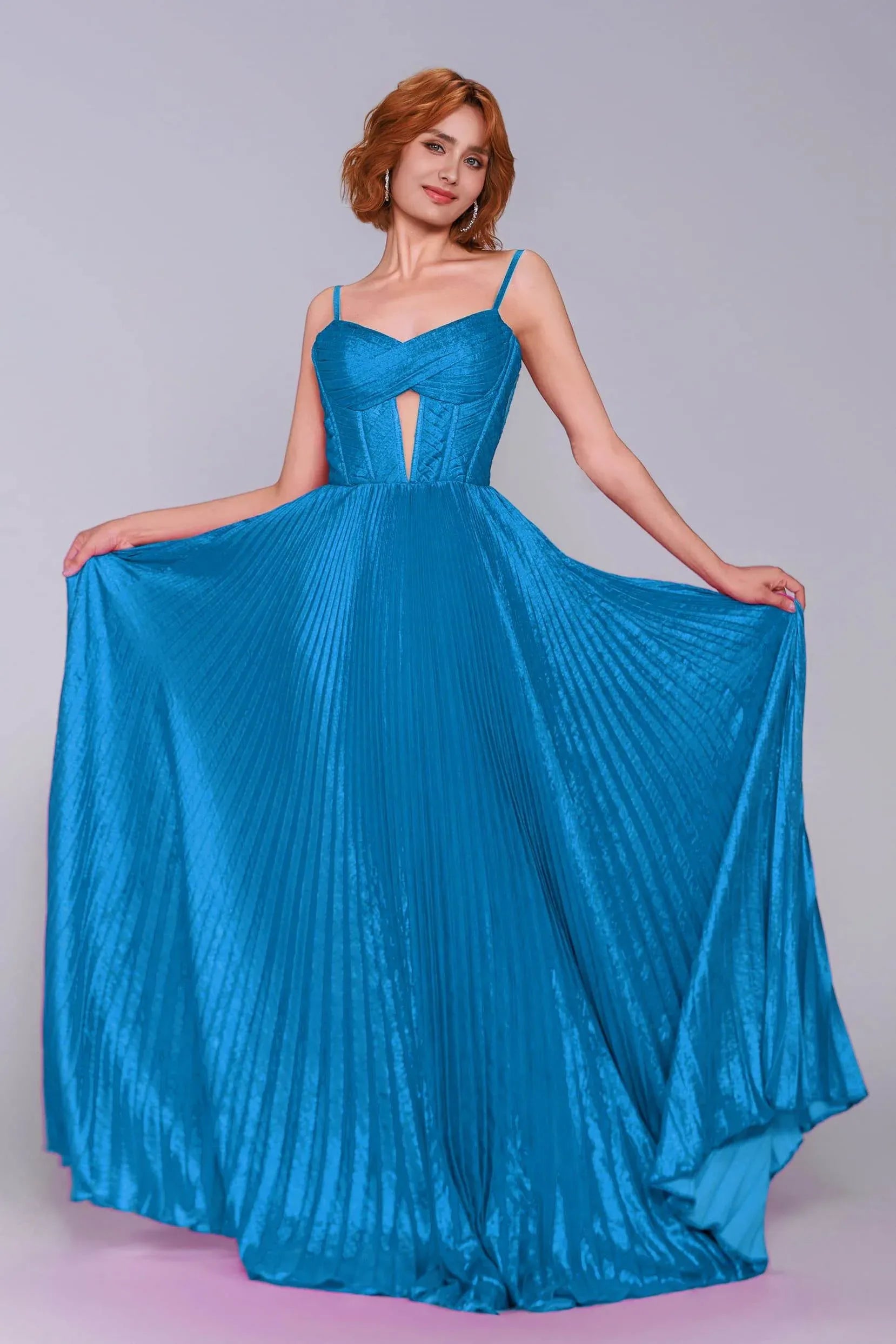 Striking A-Line Spaghetti Strap Pleated Metallic Keyhole Prom Gown