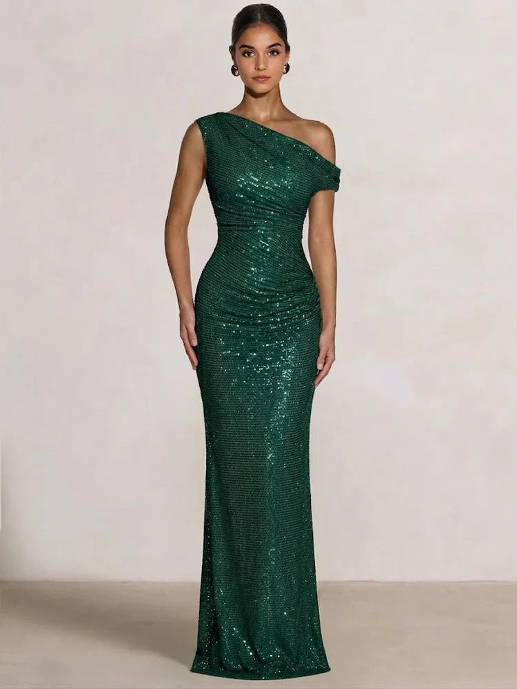 Vestidos de noche de sirena glamorosos con un solo hombro adornados con pedrería y fruncidos
