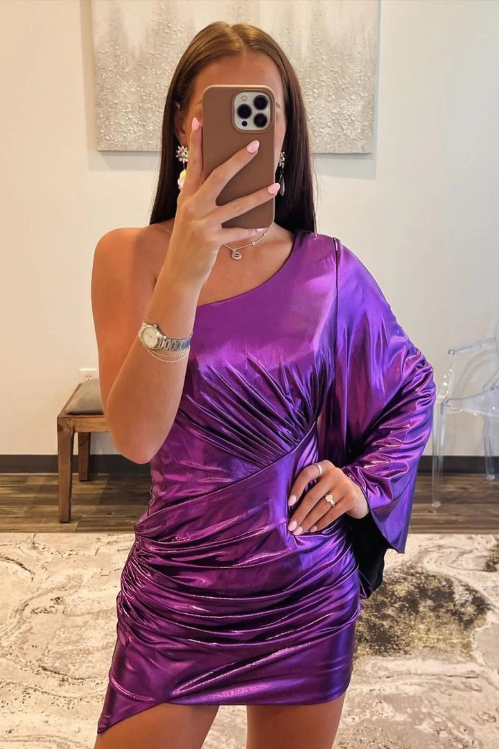 One-Shoulder Long Sleeve Metallic Ruched Short Homecoming Dress