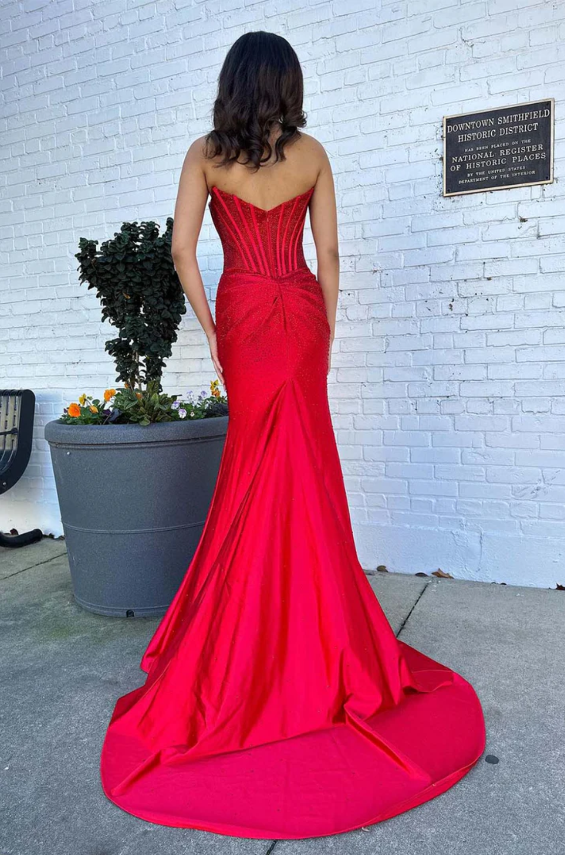 Sweep/Brush Strapless Sweetheart Neck Beaded Satin Mermaid Corset Maxi Gown with High Slit Formal Evening Dress