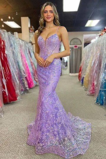 Vestido de fiesta sirena romántico de encaje lavanda con espalda con cordones