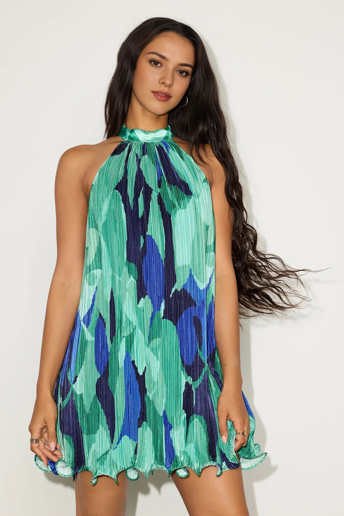 Shiny Pleated A-Line Halter Sleeveless Open Back Mini Homecoming Dress