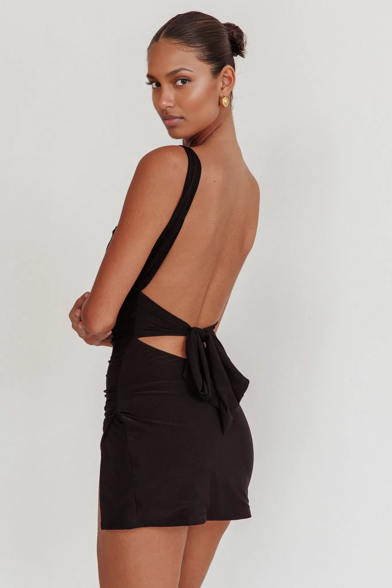 Sleek Bodycon Square-Neck Sleeveless Slinky Mini Open-Back Tie-Back Side-Slit Cocktail Dress