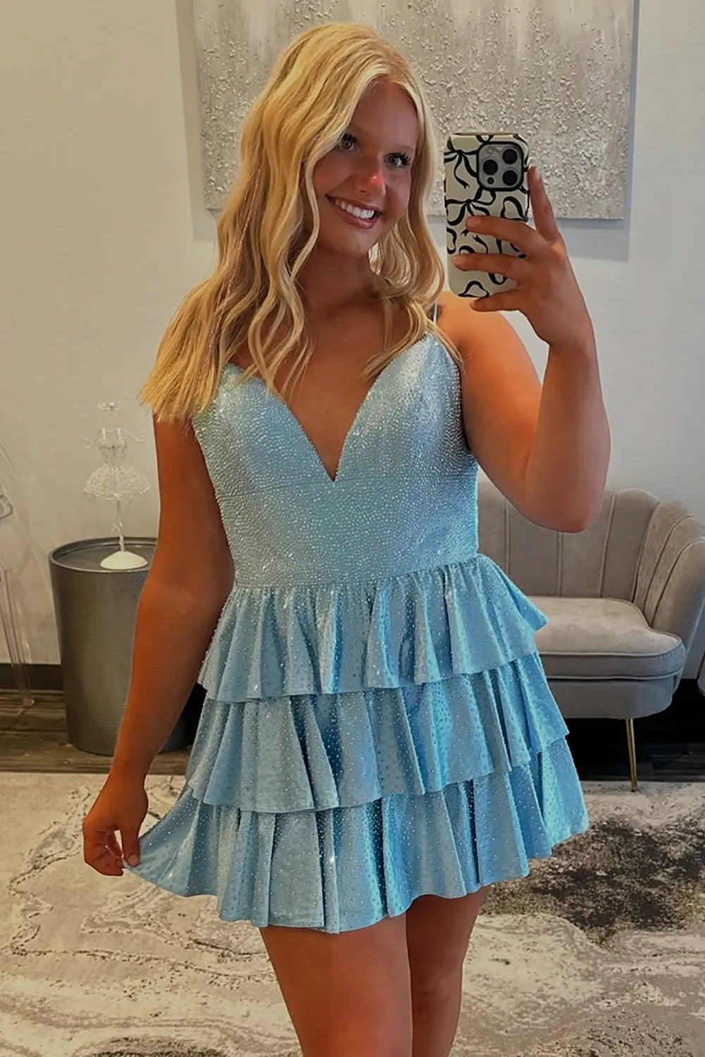Sparkly A-Line V-Neck Spaghetti-Strap Short Tiered Lace-Up Homecoming Dress