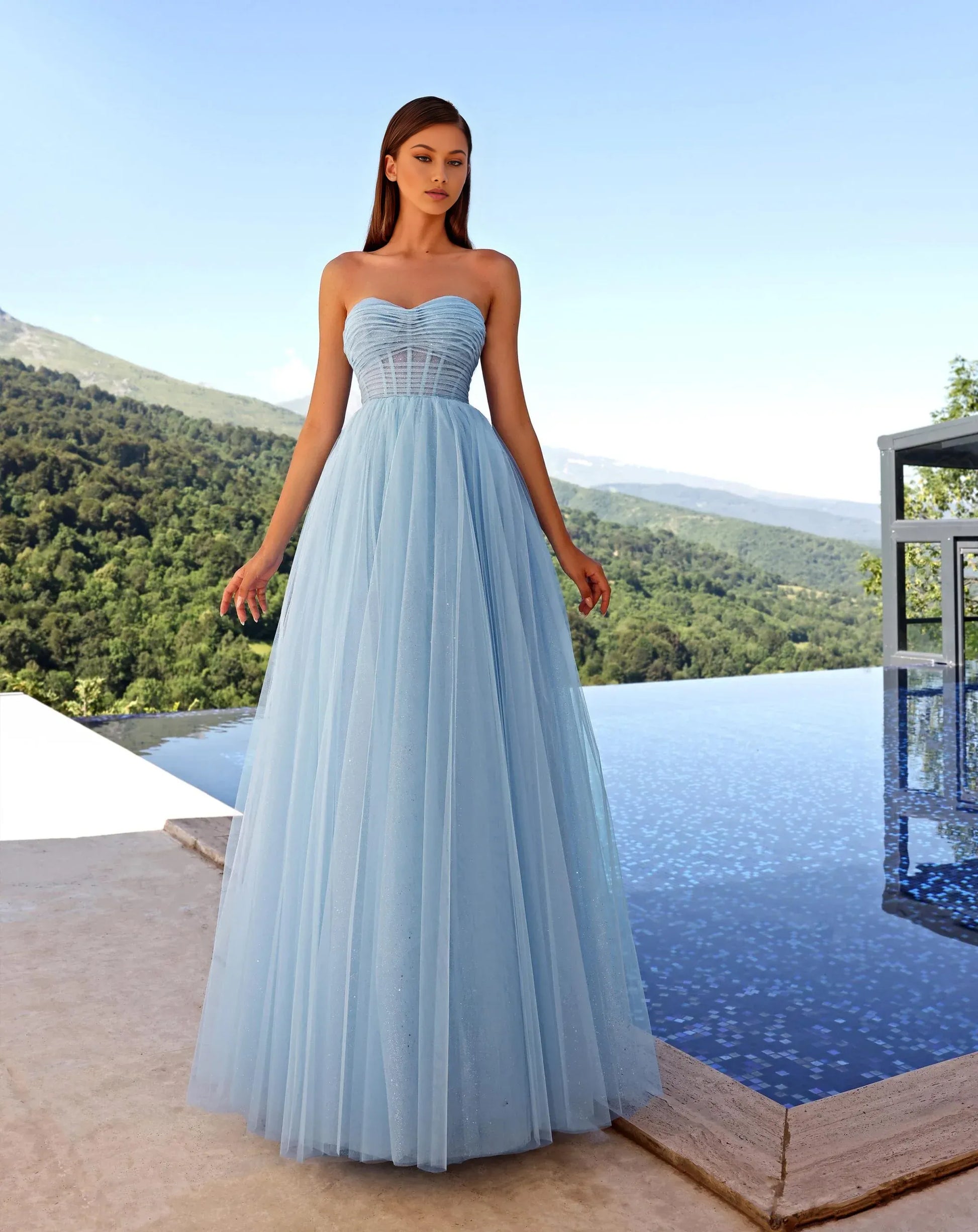 Glamoroso vestido de gala de tul con purpurina, escote palabra de honor y corte en A para fiesta de graduación