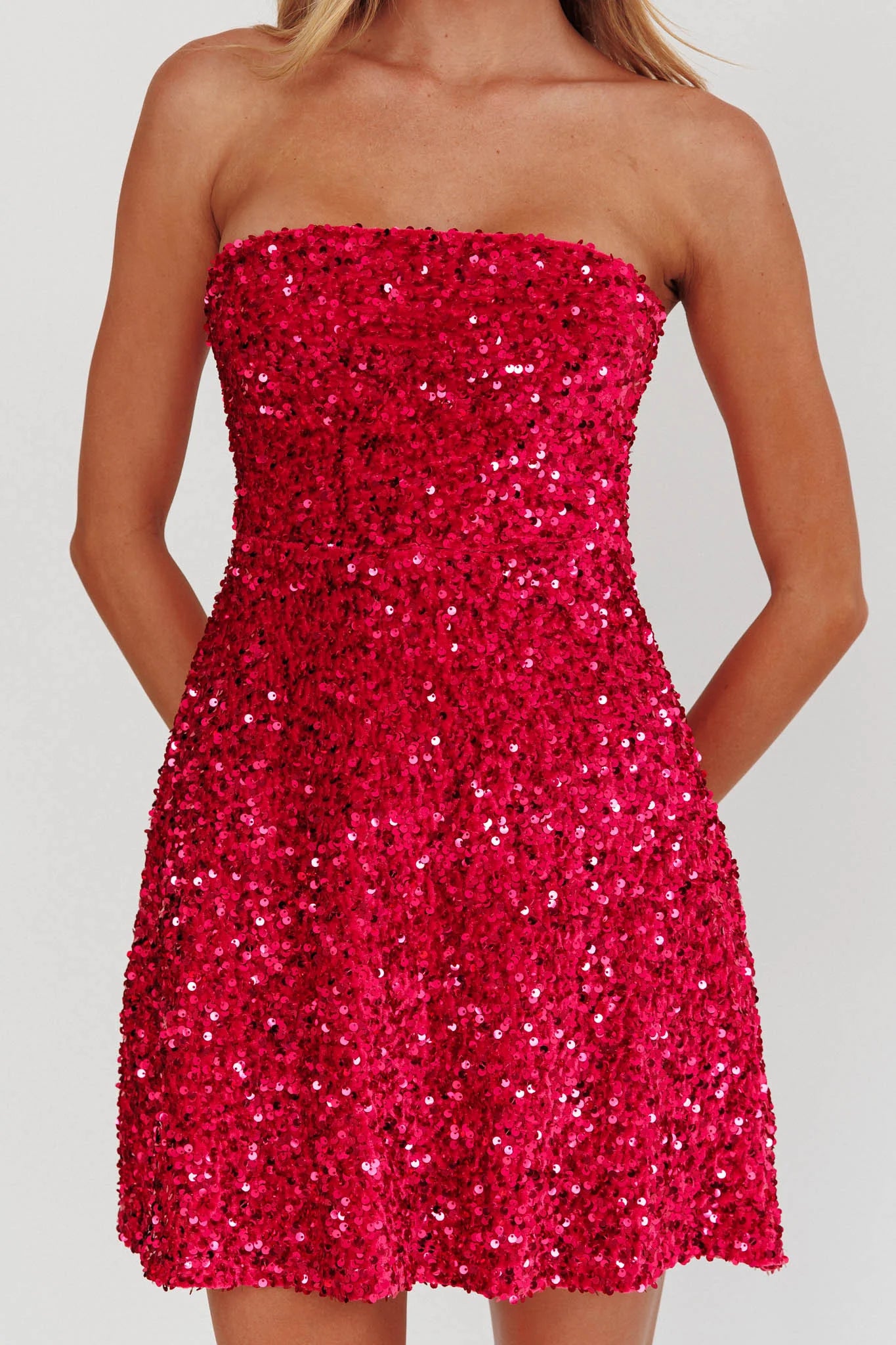 Vestido de fiesta corto con lentejuelas, acampanado y sin tirantes para regreso a casa