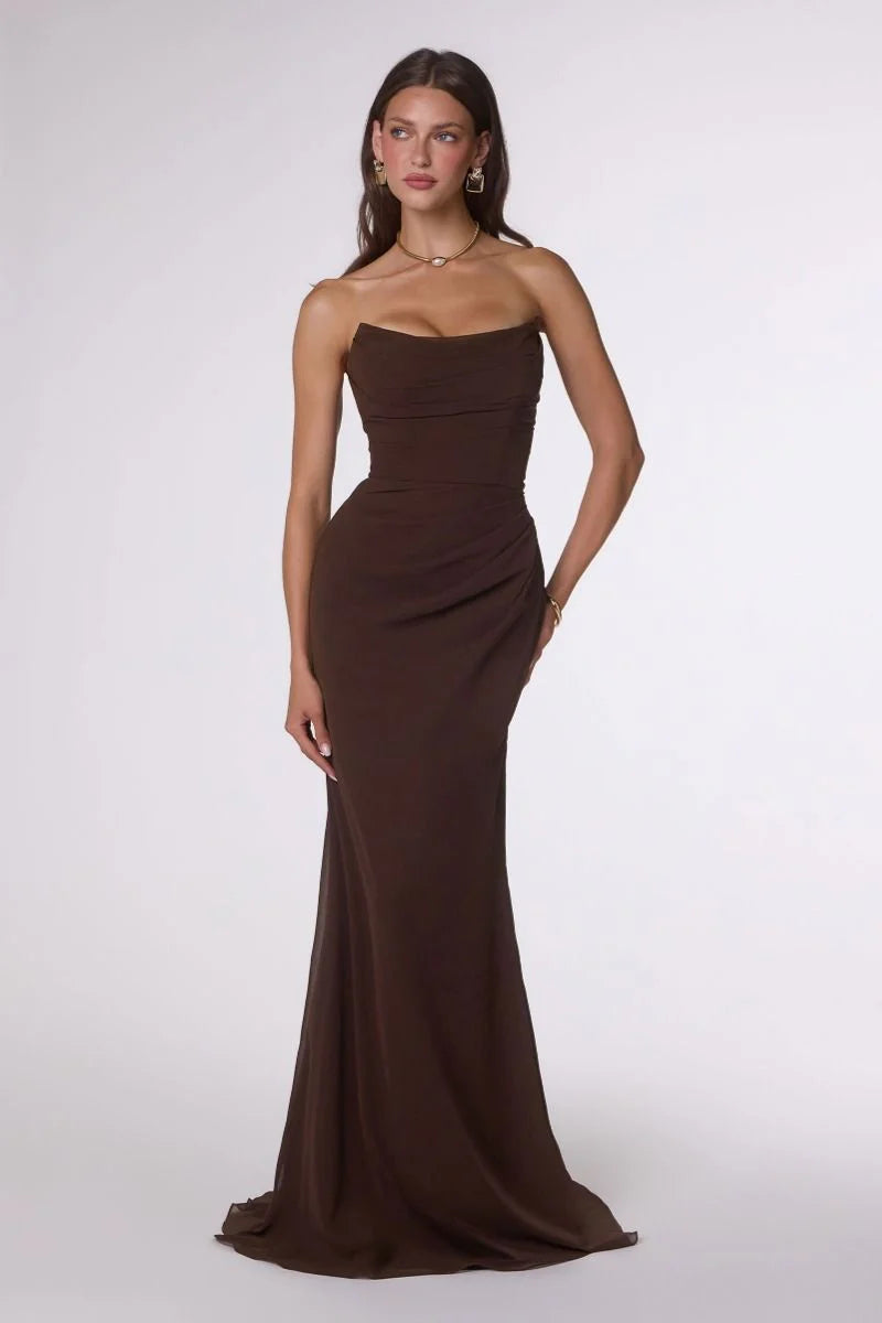 Elegant Mermaid Strapless Cowl-Neck Sleeveless Chiffon Ruched Lace-Up Evening Gown