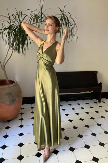Sophisticated Sheath V Neck Sleeveless Bow Back Floor Length Bridesmaid Dress