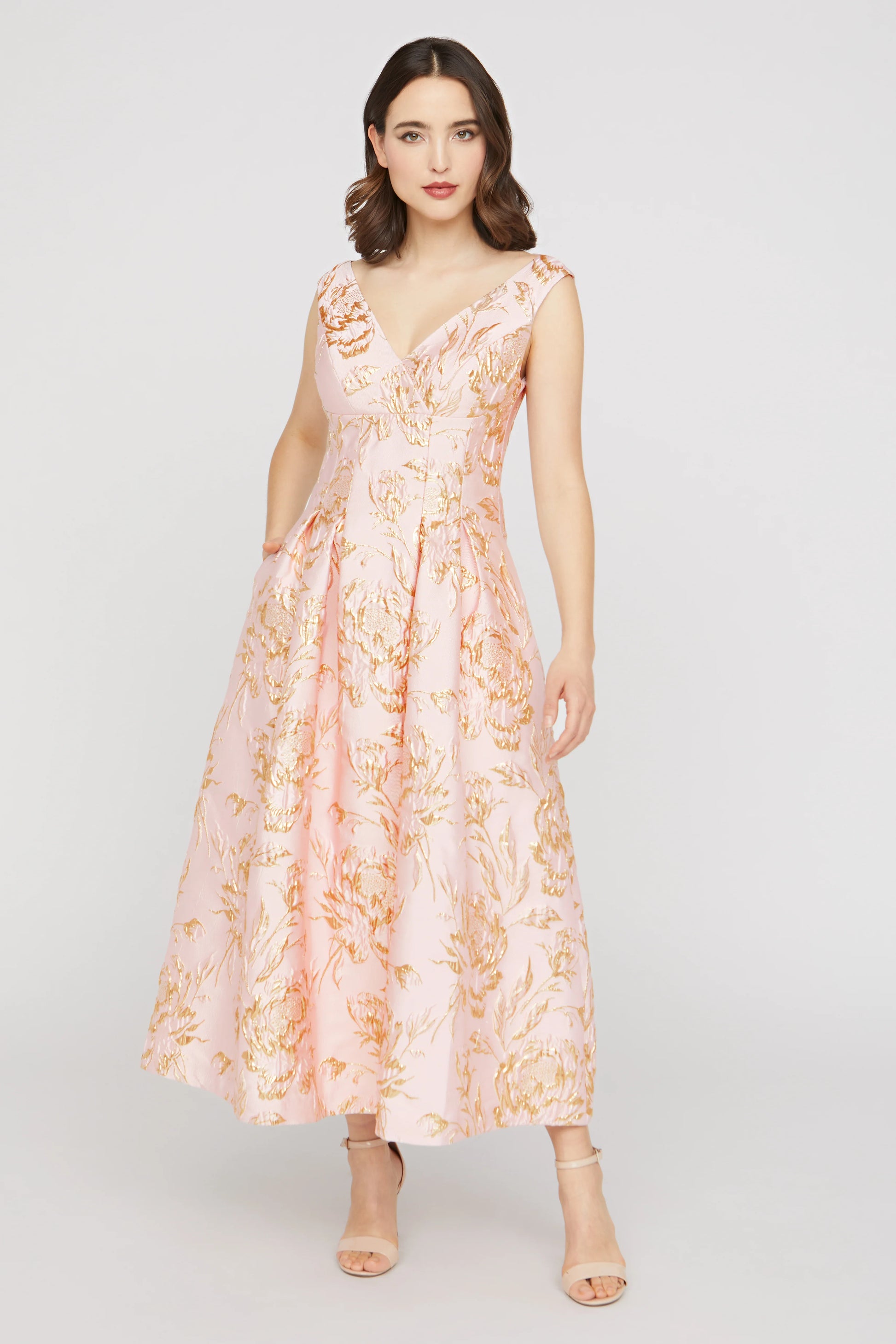 Elegant A-Line V-Neck Sleeveless Gold Floral Jacquard Midi Cocktail Wedding Guest Dress